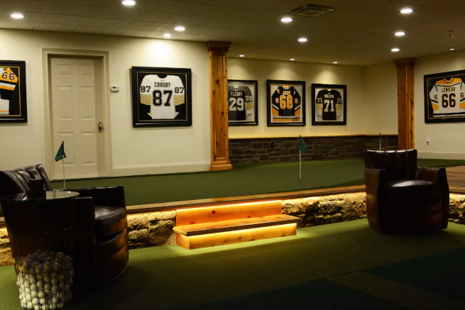 Charlotte Indoor Putting Green